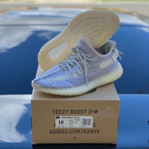 Yeezy 350 V2 Static